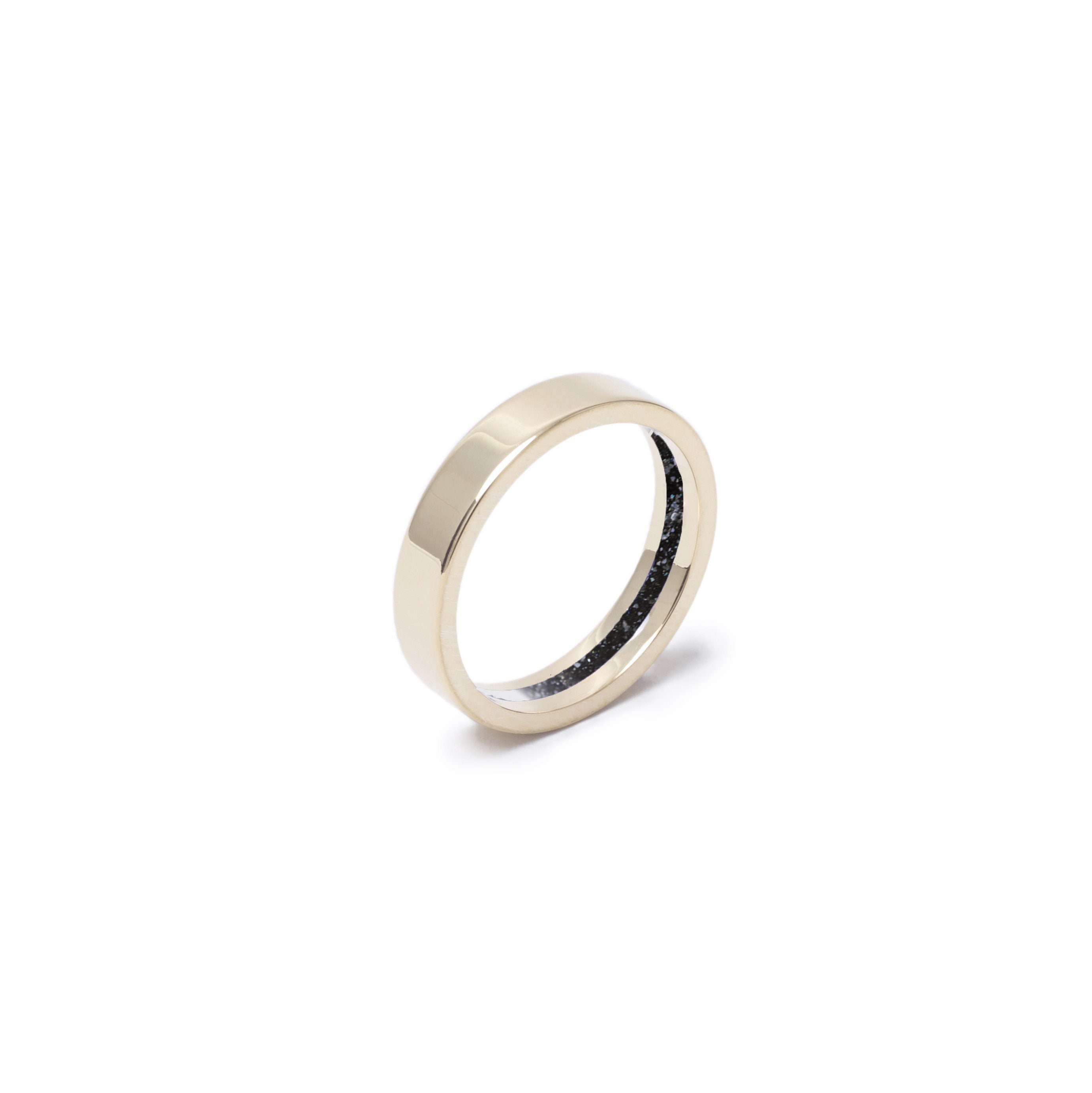 Everence Ring, 10k Yellow Gold everence.life 4mm Charcoal 