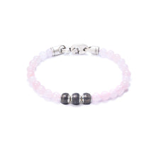 Rose Quartz, Three Everence Beads Everence Grey Brummel Hook 7