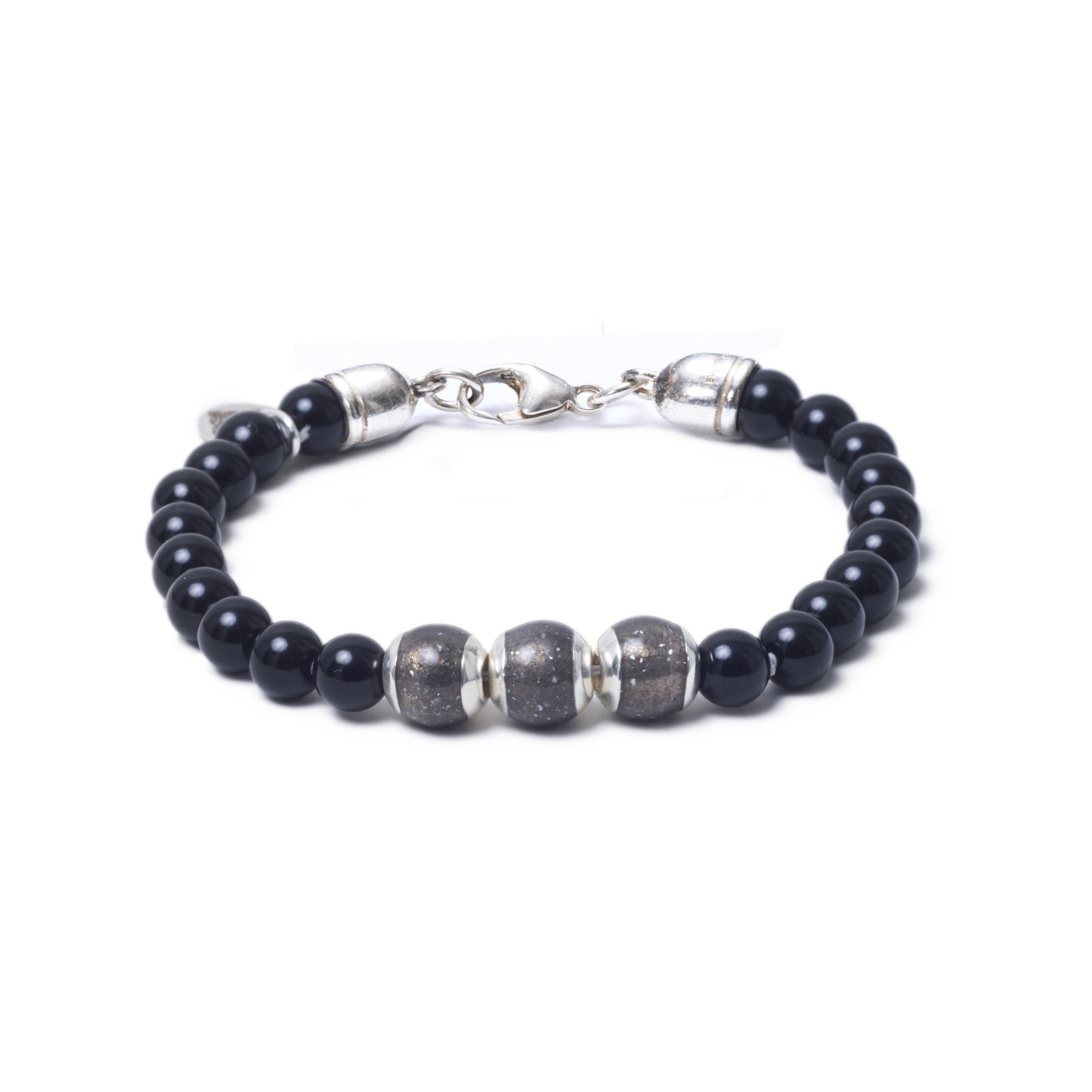 Onyx, Three Everence Beads everence.life Grey Lobster Claw 7