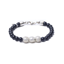 Onyx, Three Everence Beads everence.life Clear Lobster Claw 7