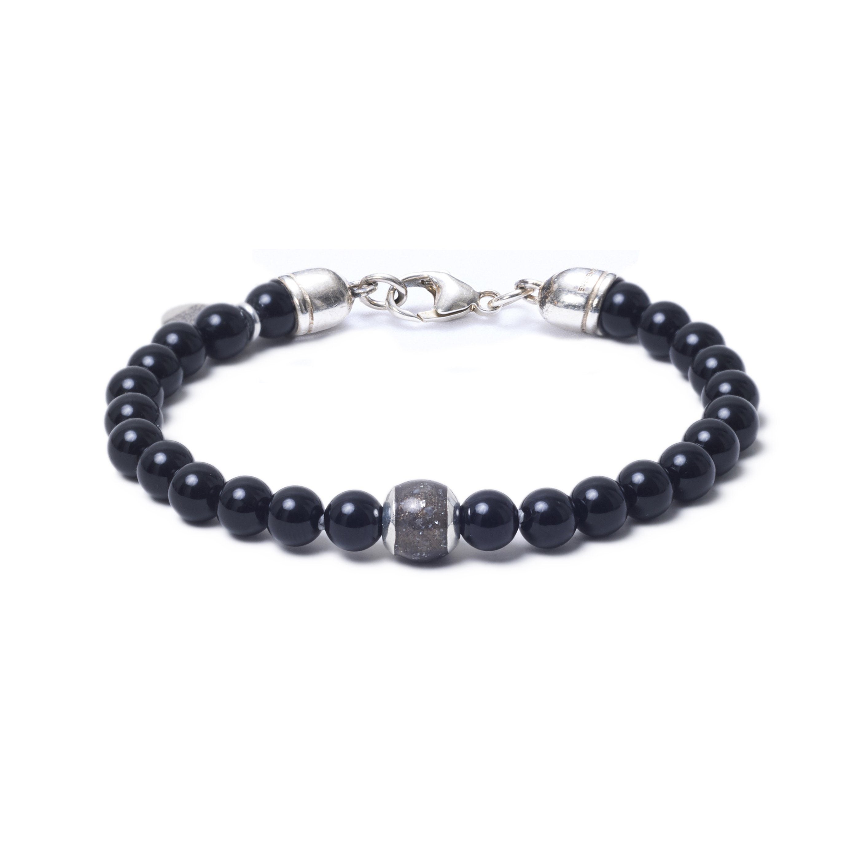 Onyx, One Everence Bead everence.life Grey Lobster Claw 7