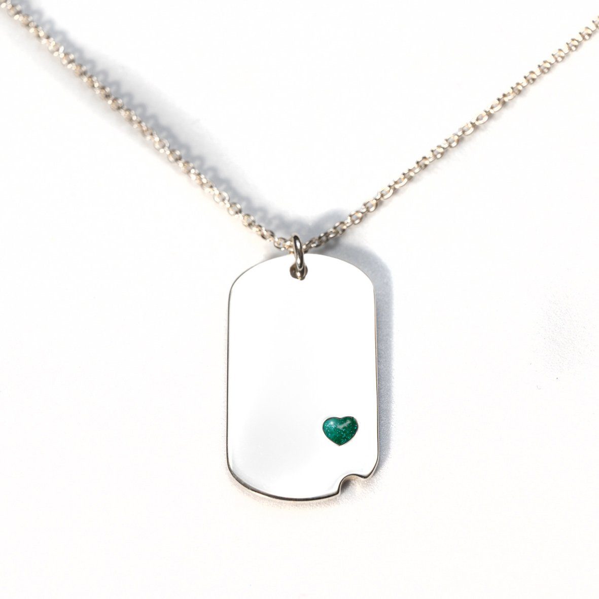 Sterling-Silver Dog Tag with Everence Inlay - Small Everence Emerald