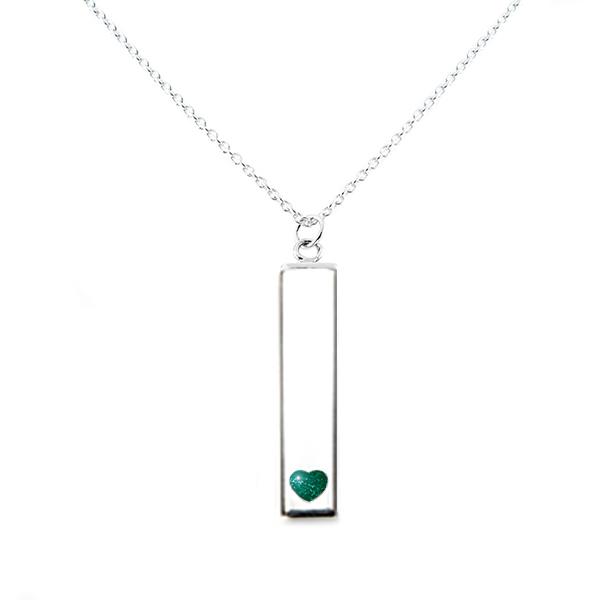 Sterling Silver Bar Pendant Necklace with Heart Everence Inlay everence.life Emerald 